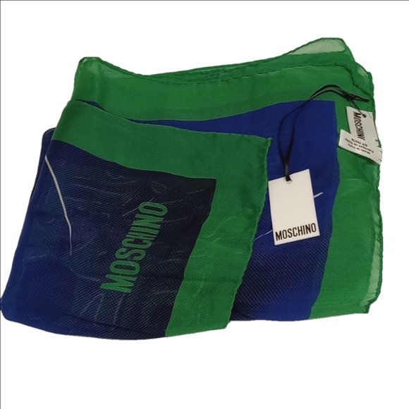 🆕 MOSCHINO BLUE & GREEN ITALIAN SILK SCARF WITH MEDALLION CHAINS - Picture 7 of 8